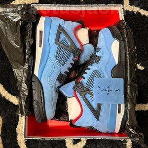 Travis Scott Jordan 4s
